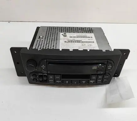 Chrysler Pacifica Radio/CD/DVD/GPS head unit 05094468AC P05094468AC