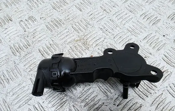 Volkswagen Atlas Vacuum valve 1020947S01