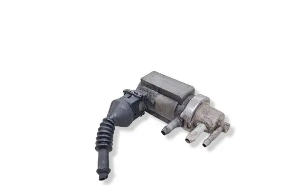 Audi A6 S6 C5 4B Turbo solenoid valve 059906627A