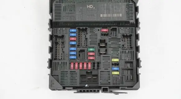 Nissan Navara D23 Fuse box set 284B74JW2B