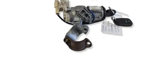Toyota Yaris Ignition lock 8978352010 88LP0017 2842102135