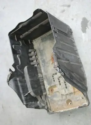 Volvo S80 Battery box tray 185KM