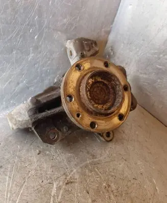 Volkswagen Crafter Front wheel hub