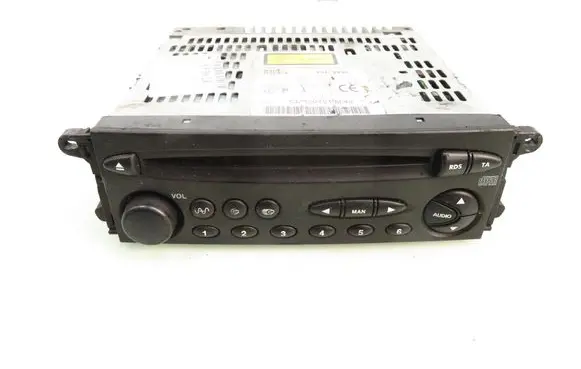 Citroen Xsara Radio/CD/DVD/GPS head unit 9638984580