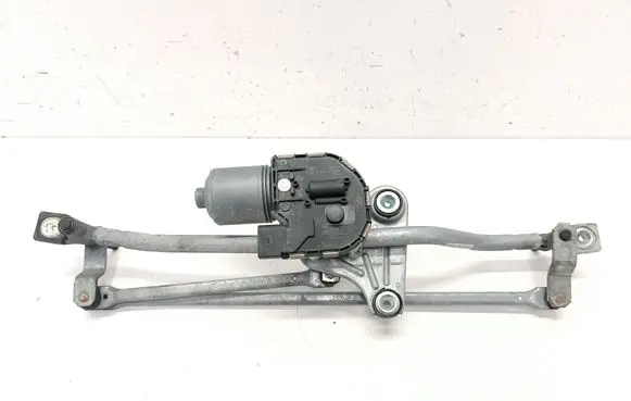 Volvo XC60 Front wiper linkage and motor 31333454