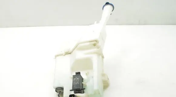 Hyundai Tucson TL Windshield washer fluid reservoir/tank 98610D3000