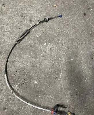 Citroen C5 Gear shift cable linkage
