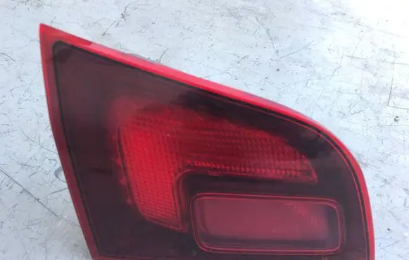 Opel Astra J Tailgate rear/tail lights 13314054
