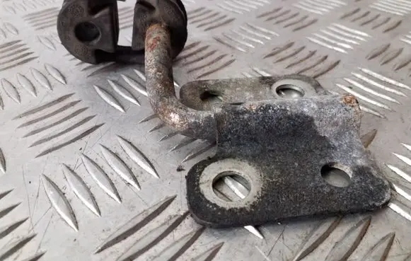 Peugeot Boxer Muffler mount bracket/holder 