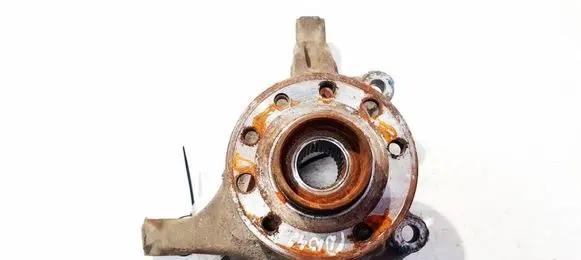 Opel Signum Front wheel hub 