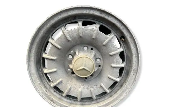 Mercedes-Benz W123 R14 alloy rim 