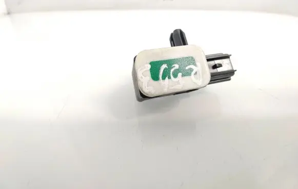 Volvo V60 Airbag deployment crash/impact sensor 8V4T14B006AA 101210303 C83HAK3239