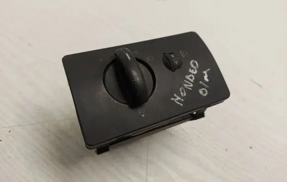 Ford Mondeo Mk III Light switch 4S7T13A024BA
