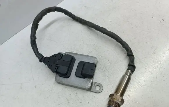 Mercedes-Benz Sprinter W906 Lambda probe sensor A0009053403 0009053403