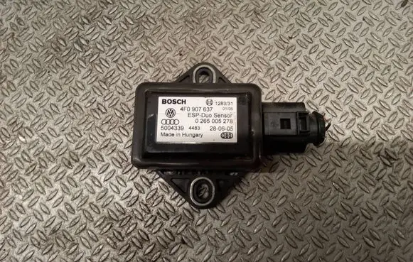 Audi A6 S6 C6 4F ESP acceleration yaw rate sensor 4F0907637