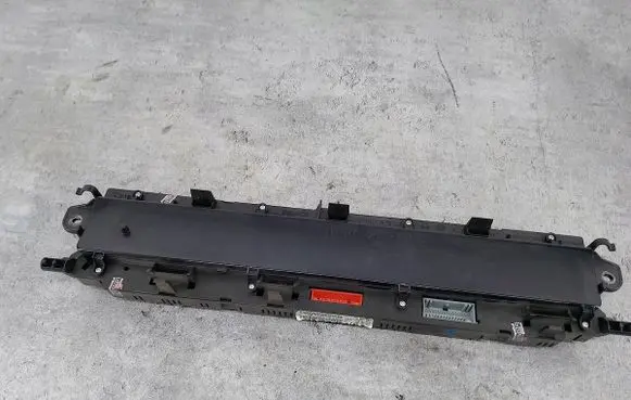 Renault Scenic II - Grand scenic II Speedometer (instrument cluster) P8200107954C