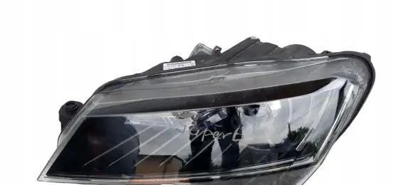 Skoda Superb B8 (3V) Headlight/headlamp 3V1941015A