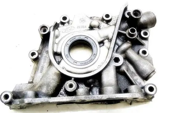 Ford Focus Oil pump 7035019250