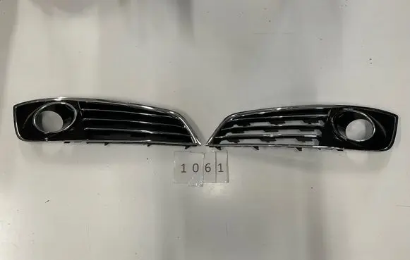 Audi A8 S8 D4 4H Front fog light trim/grill 4H0807680DH 408010682 408010684