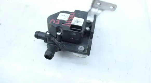 Tesla Model S Electric auxiliary coolant/water pump 600737000E