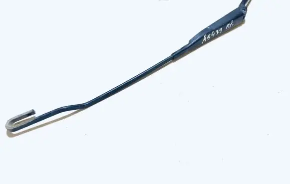 Audi A4 S4 B5 8D Front wiper blade arm 8d1955407a