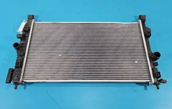Opel Insignia A Coolant radiator IMPRK1551313