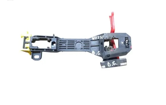 Toyota Verso Rear door exterior handle/bracket 