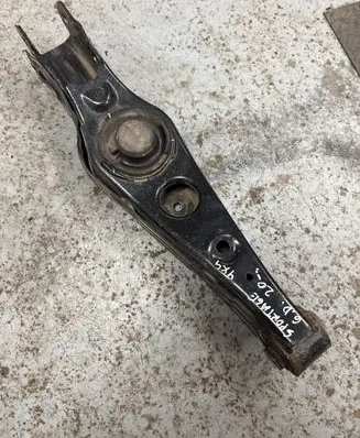 KIA Sportage Rear upper control arm/wishbone 55220D3050