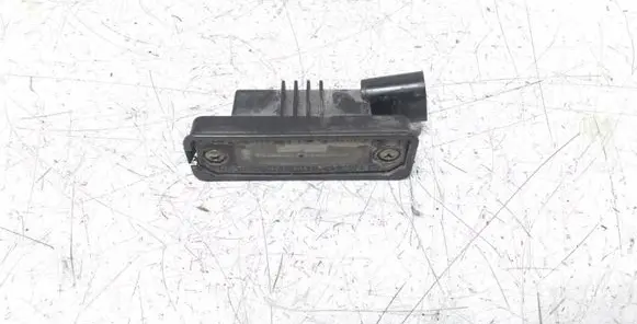 Volkswagen PASSAT B6 Number plate light 1J6943021B