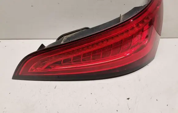 Audi Q5 SQ5 Rear/tail lights 8R0945094C