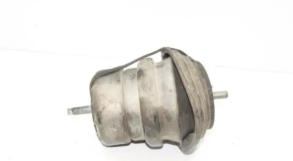 Jaguar XF X250 Engine mount bracket 8X236A003AB