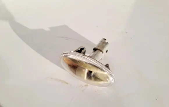 Toyota Aygo AB10 Front fender indicator light