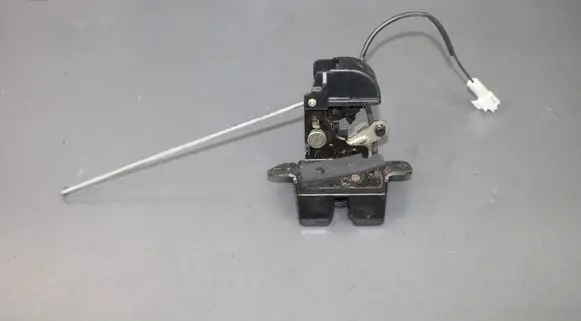 KIA Rio Tailgate/trunk/boot lock/catch/latch 5GDH