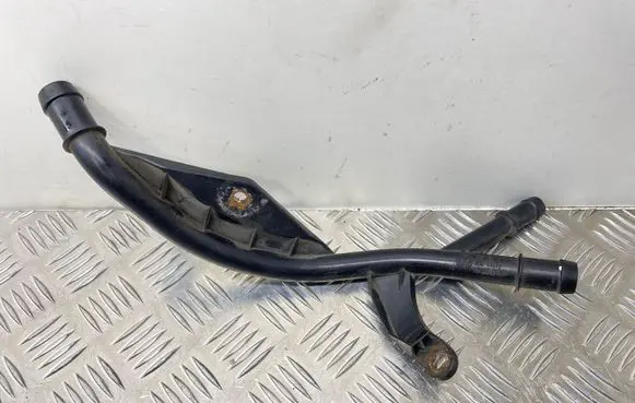 Audi A8 S8 D3 4E Engine coolant pipe/hose 1K0121070