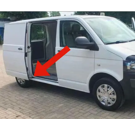 Volkswagen Transporter - Caravelle T5 Sliding door lower roller guide/hinge 7H0843436P