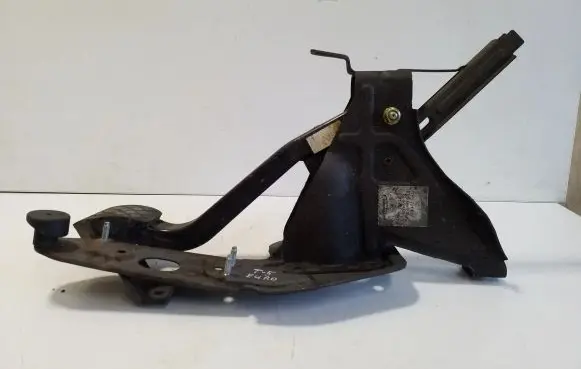 Volkswagen Transporter - Caravelle T5 Brake pedal 7H1721057 7H1721143