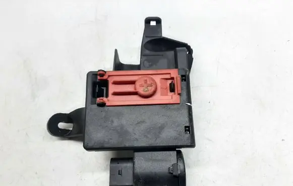 Porsche Cayenne (9Y0 9Y3) Current control relay 4M0941823B