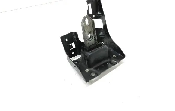 Peugeot 208 Engine mount bracket 9801521580 9676570880