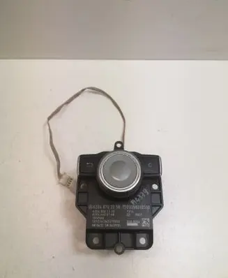 Multifunctional control switch/knob