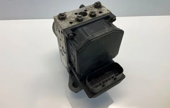 Mercedes-Benz Vito Viano W639 ABS Pump A0004469089 0004469089