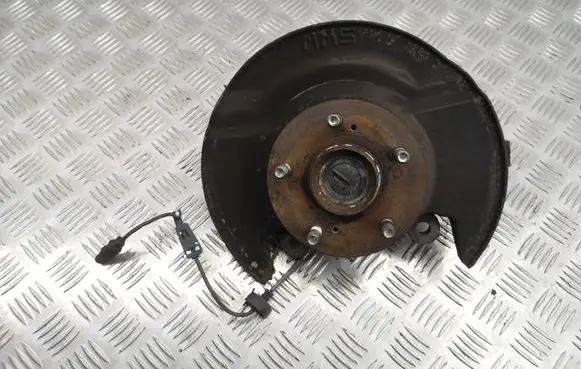 Honda CR-V Front wheel hub