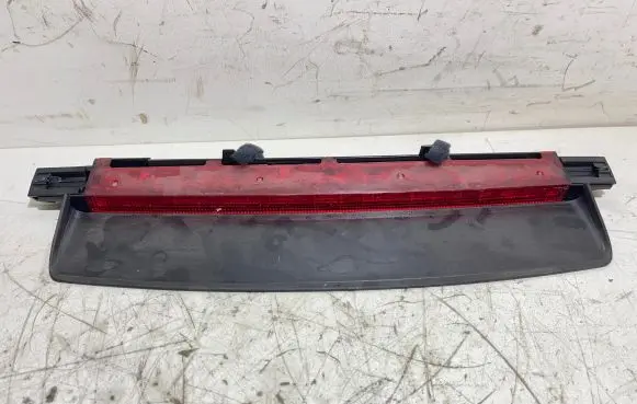 Audi A6 S6 C6 4F Third/center stoplight 4F5945097
