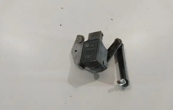 BMW 5 E60 E61 Headlight/headlamp level sensor 1093697