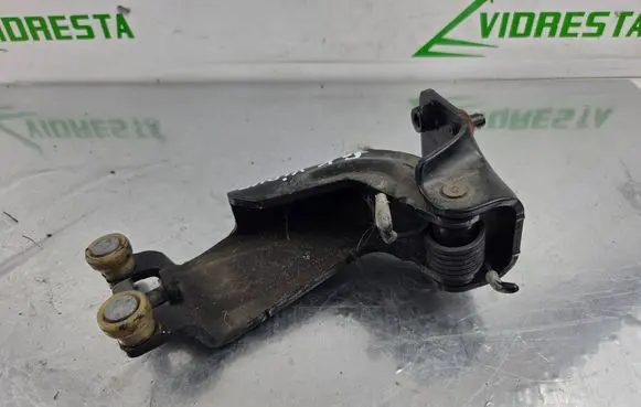Opel Combo E Sliding door middle roller runner 933303280 A006LP01