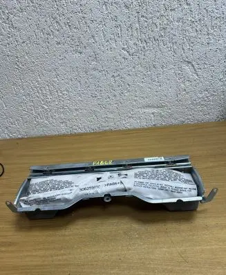 Mercedes-Benz E A207 Knee airbag 306259110 306026999