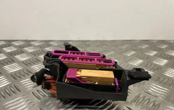Audi A5 8T 8F Fuse module 8K2971845B