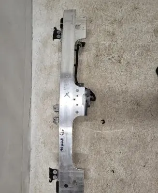 Opel Mokka B Front bumper support beam 9835607480