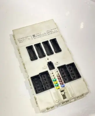 BMW 3 F30 F35 F31 Central body control module 9314237 8190696657 504819F03