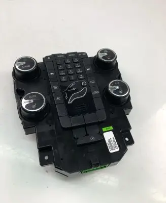 Volvo V40 Climate control unit 31288103