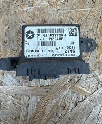 Chrysler Pacifica Parking PDC control unit/module 68193772AH 19224BE 0263014093